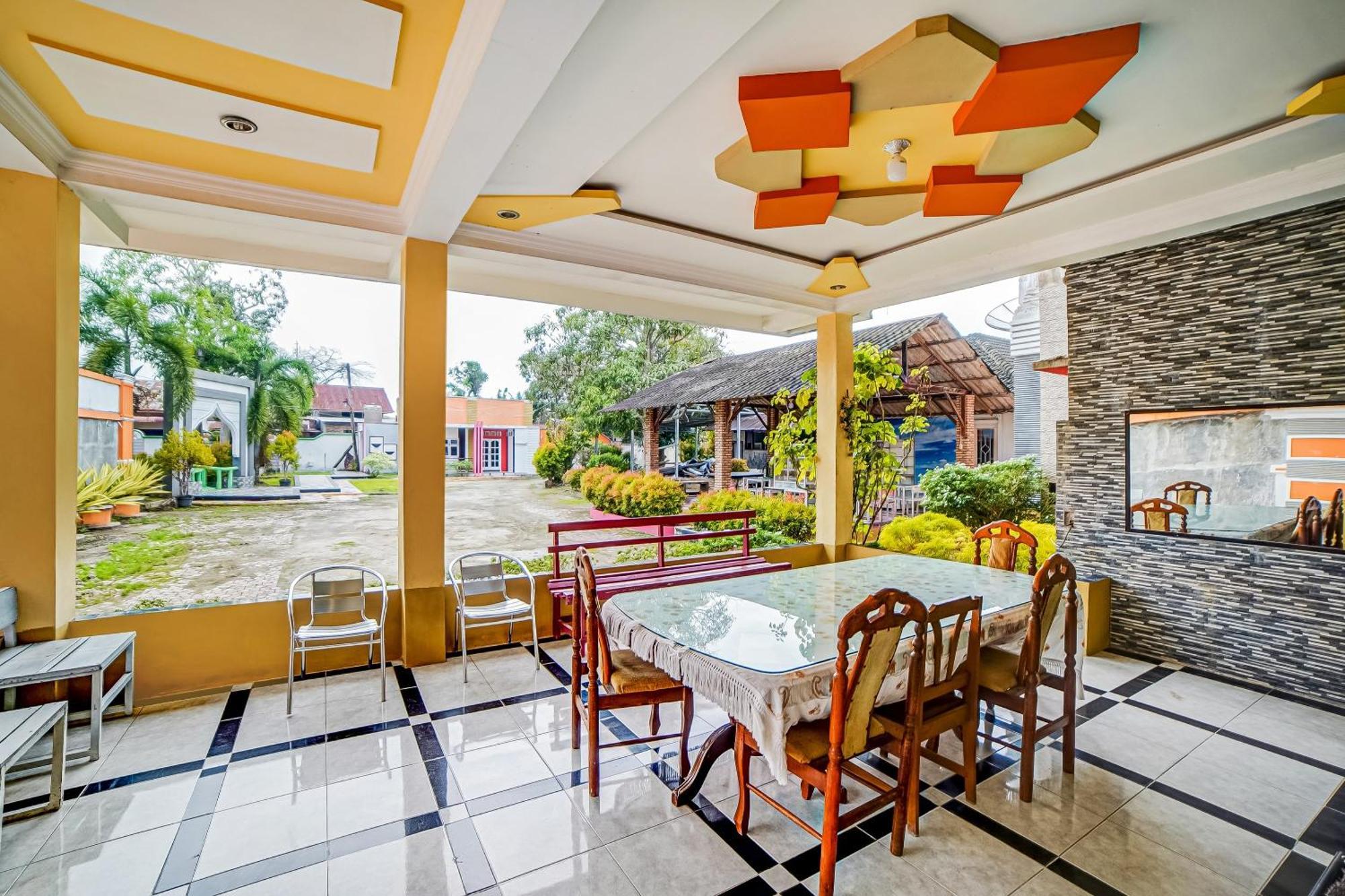Hotel Oyo 90980 Al Karim Syariah Tanjungbalai Exterior foto